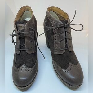 Sperry Women's Dark Brown Wingtip Lace-Up Heeled Boots